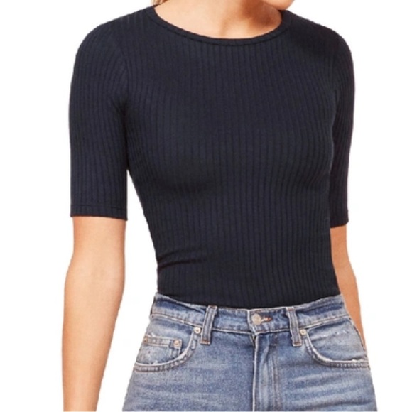 reformation Janine navy Top size XL - Picture 2 of 6